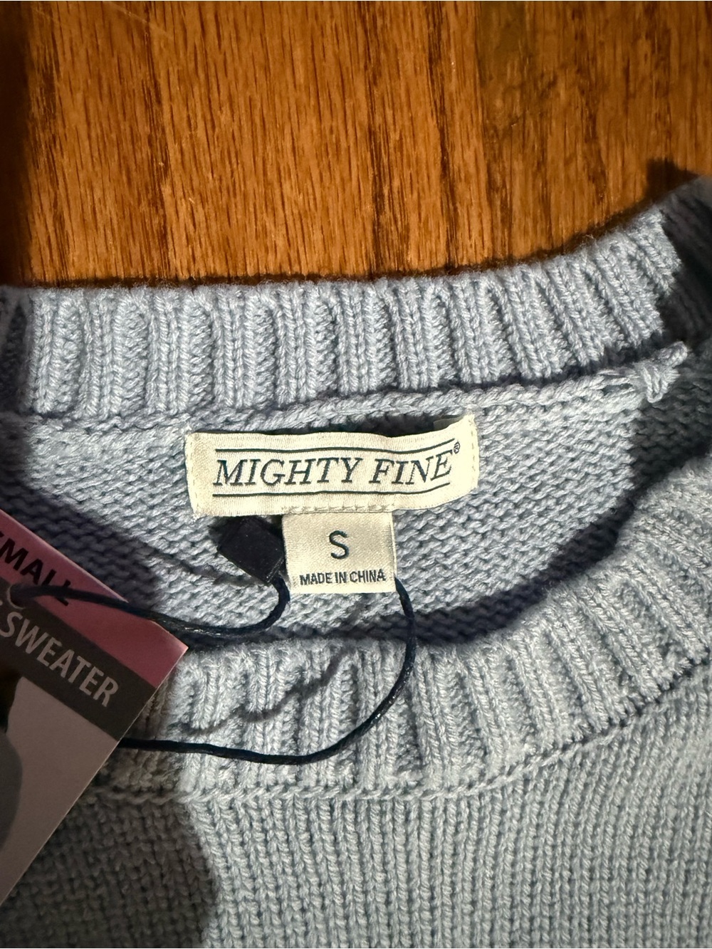 Light Blue Women’s Crewneck Sweater with Red Lobster Motif - Picture 4 of 4